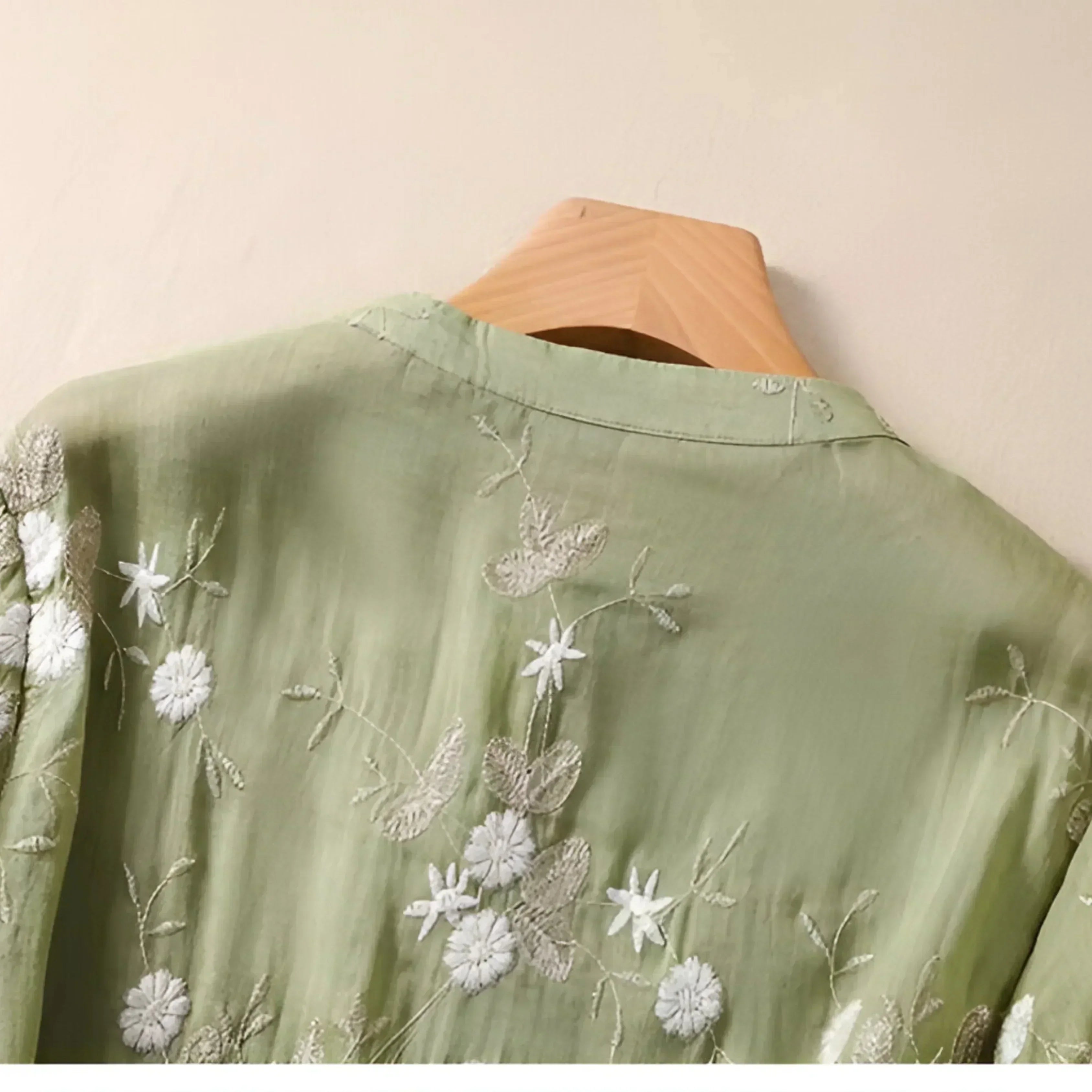 Emma™ | Let og Elegant Bomuldsbluse