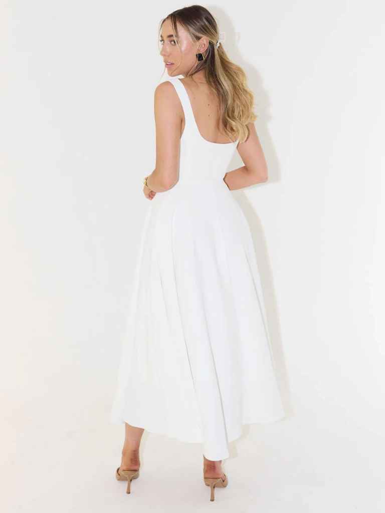 Alfrida™ | Feminin Havefestkjole