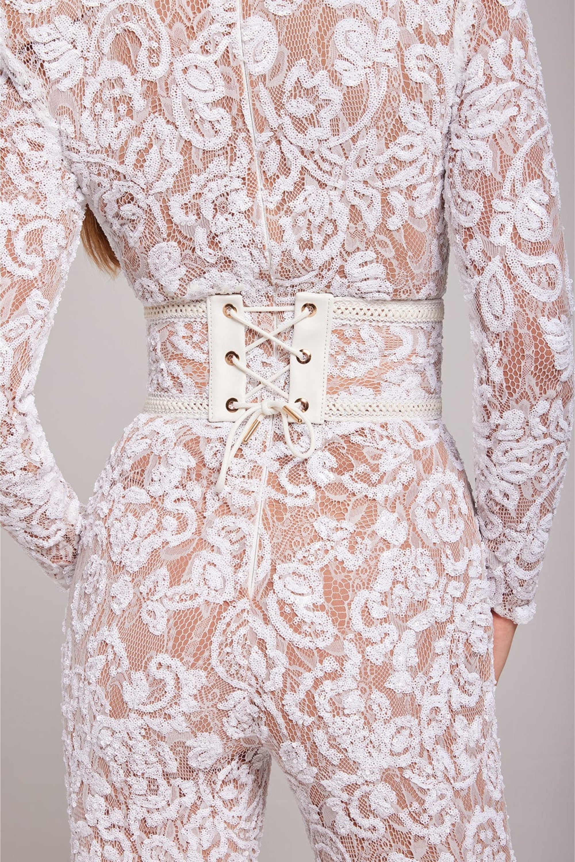 Alma™ | Elegant Blonde Buksedragt
